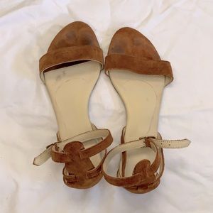 Nisolo Serena Sandal in Brandy cognac suede